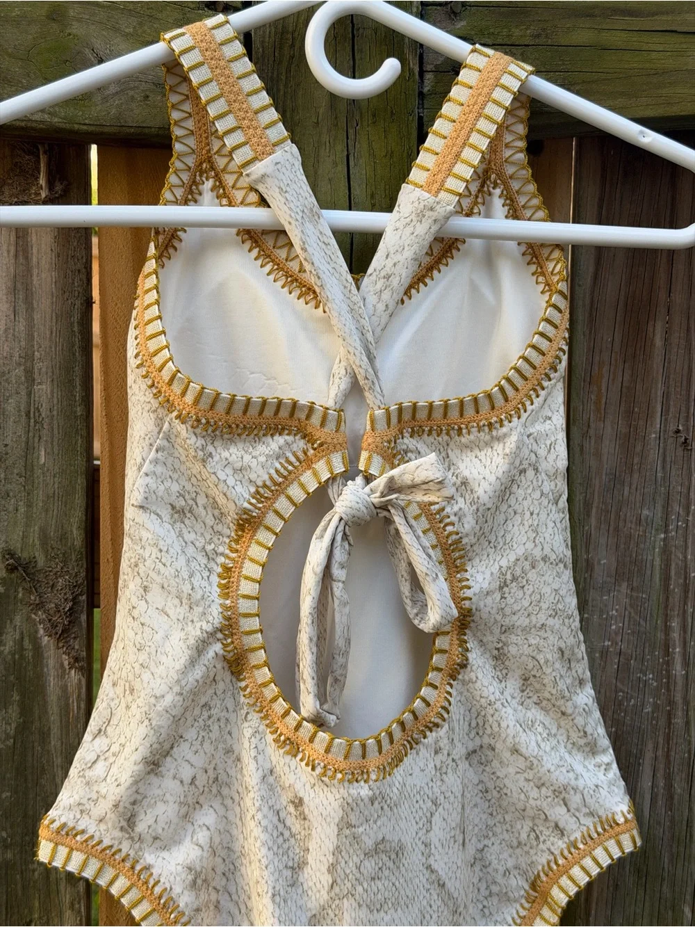 NWT Platinum Swimwear Solange Ferrarini Cobra Snake Print One Piece Swimsuit Med